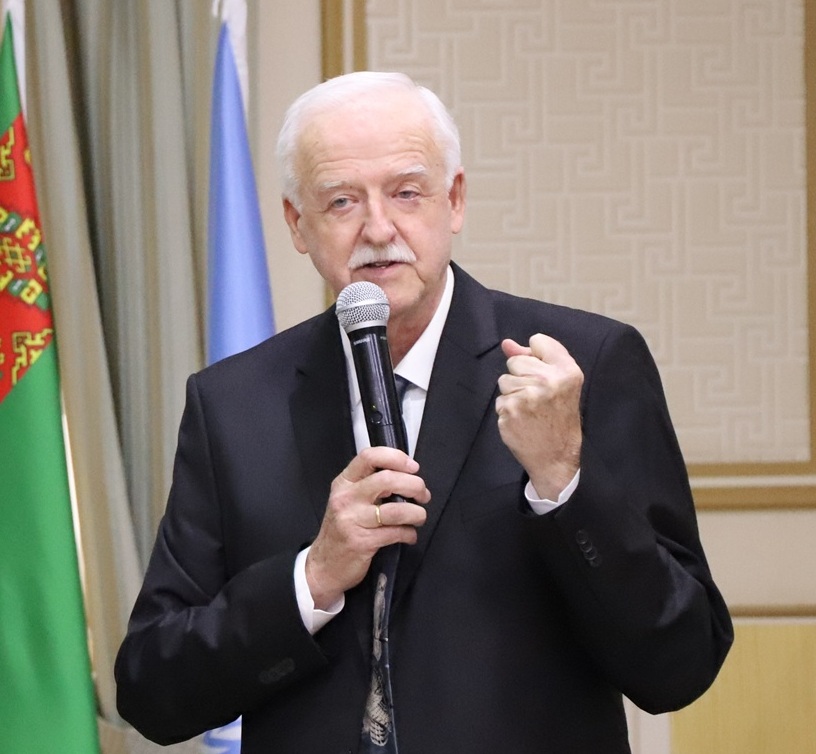 Рустамов Эльдар Анверович